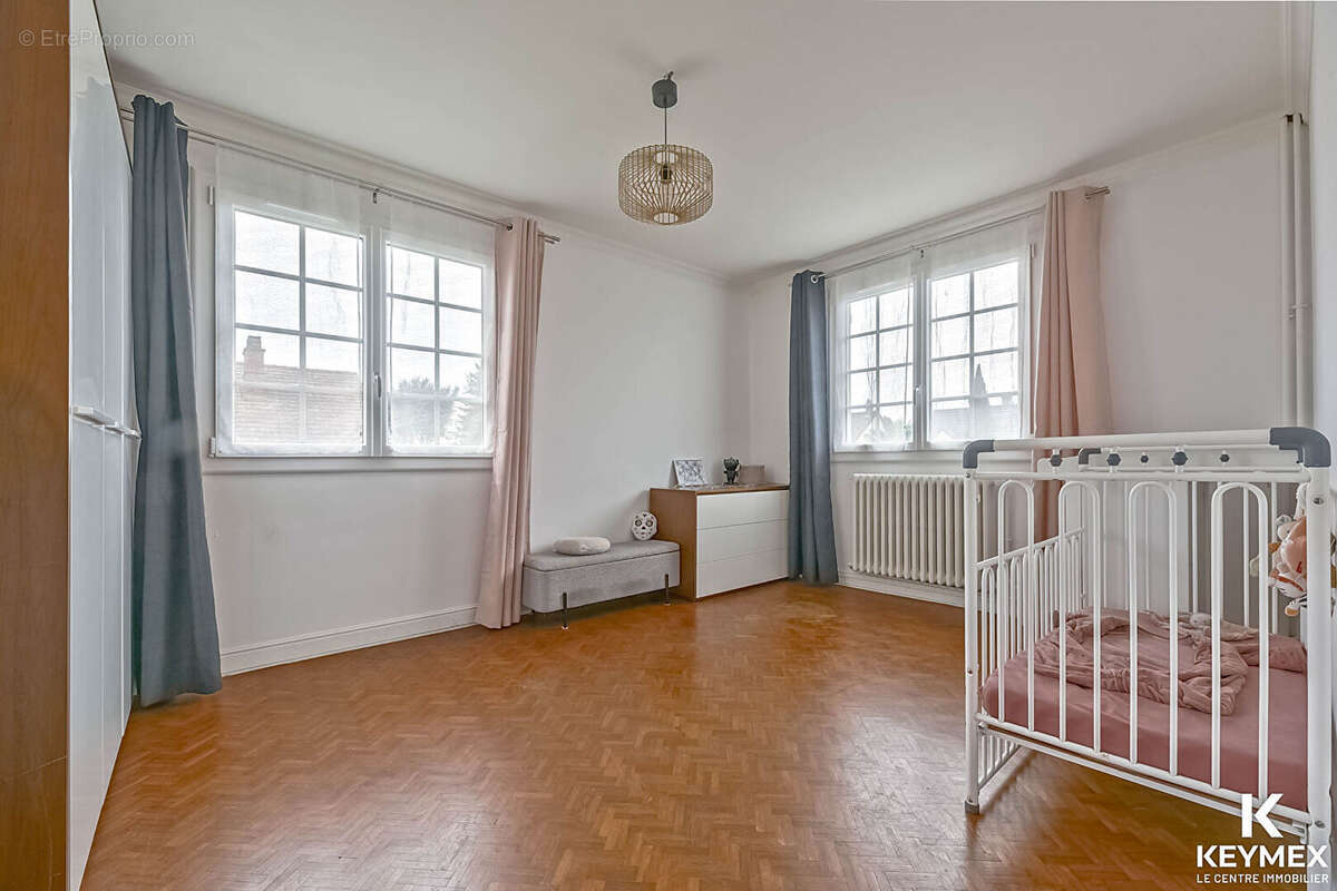 Maison à CORMEILLES-EN-PARISIS