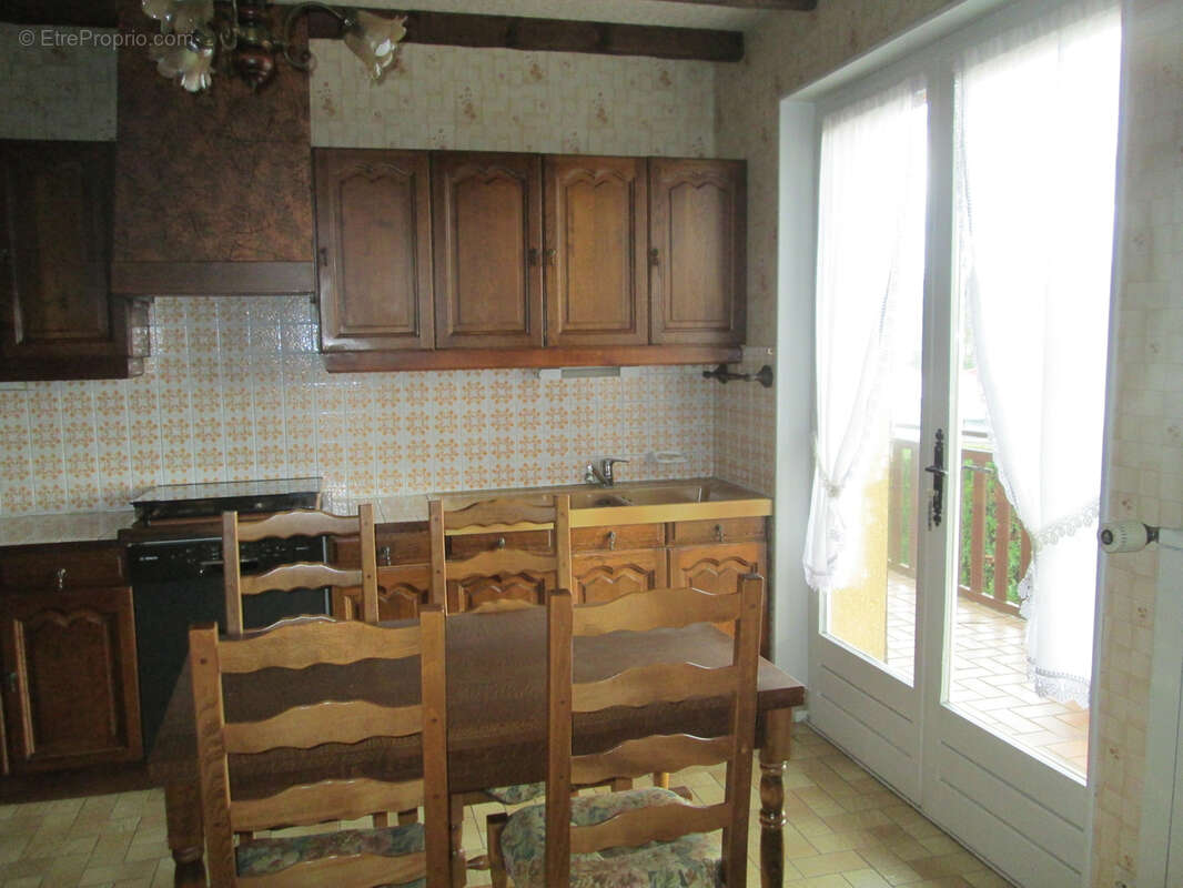 Maison à LUXEUIL-LES-BAINS