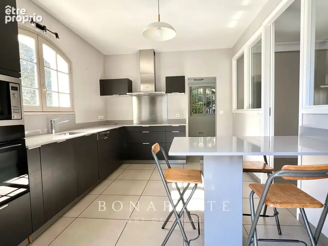 Maison 6 chambres avec piscine, vie de plain-pied - photo 6