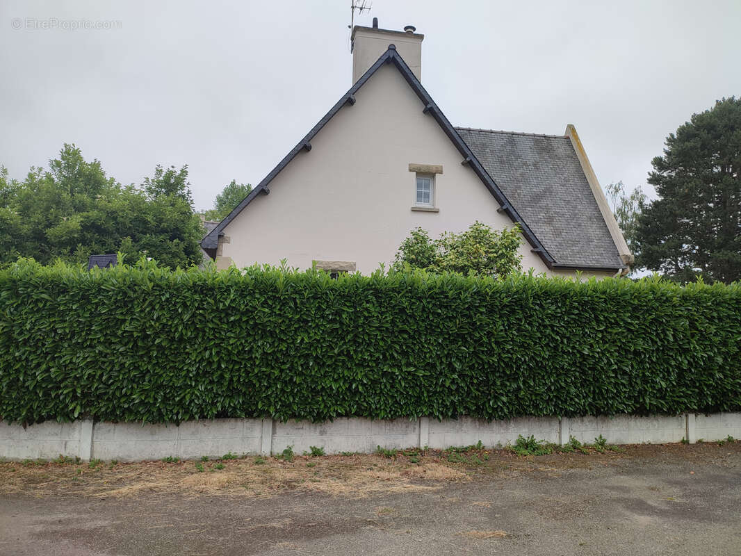 Maison à QUEVERT