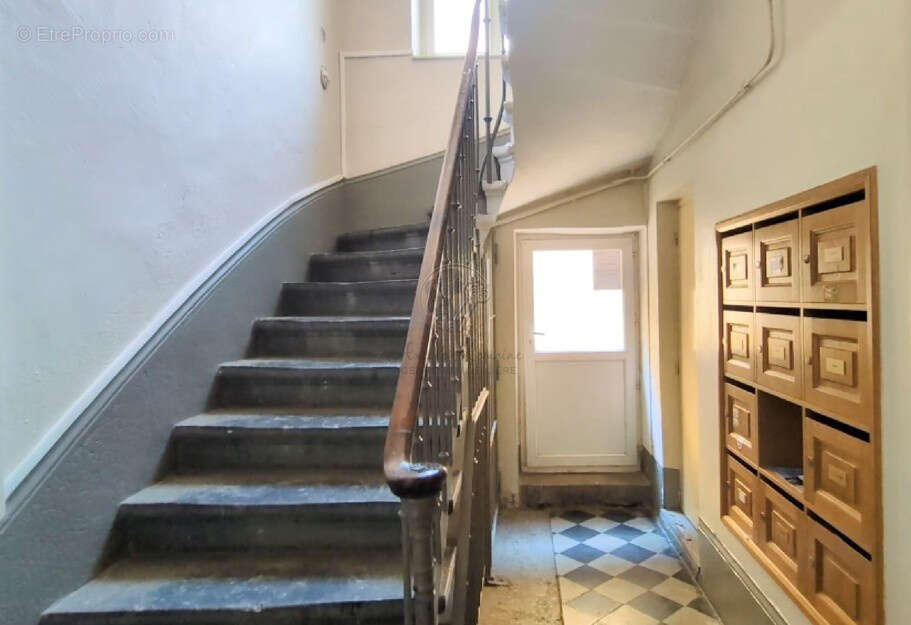Appartement à OULLINS