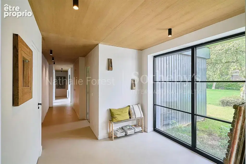Croix Résidentiel , très jolie maison contemporaine  érigée en plain pied , 5 ch sur 2420 M2 de terr - photo 12