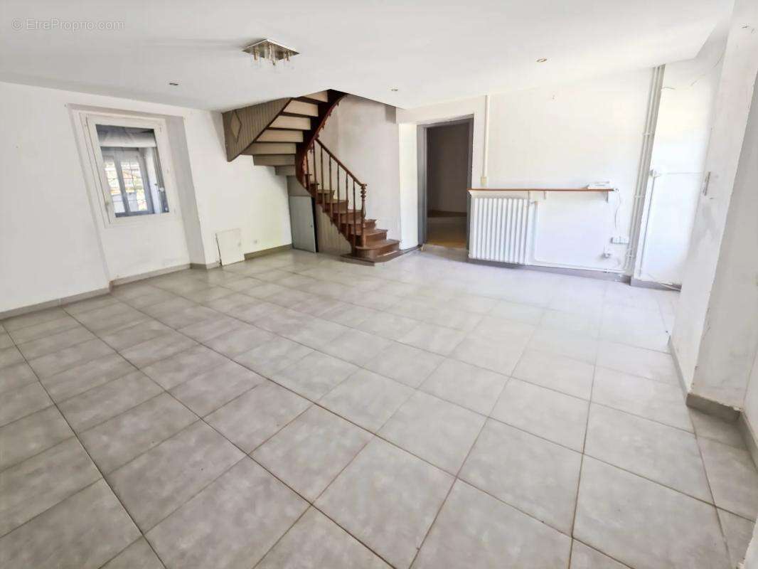 Maison à AUREILHAN