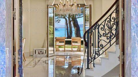 Maison à ANTIBES