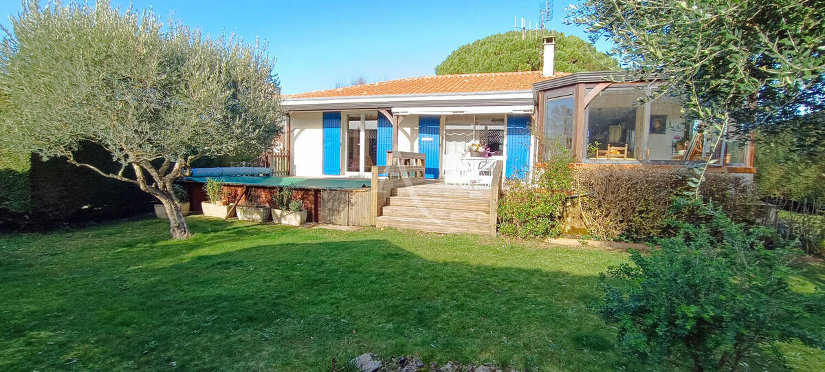 Maison à PORT-DES-BARQUES