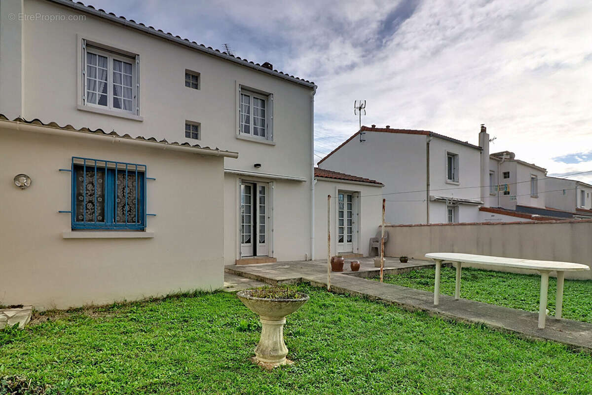 Maison à LA ROCHELLE