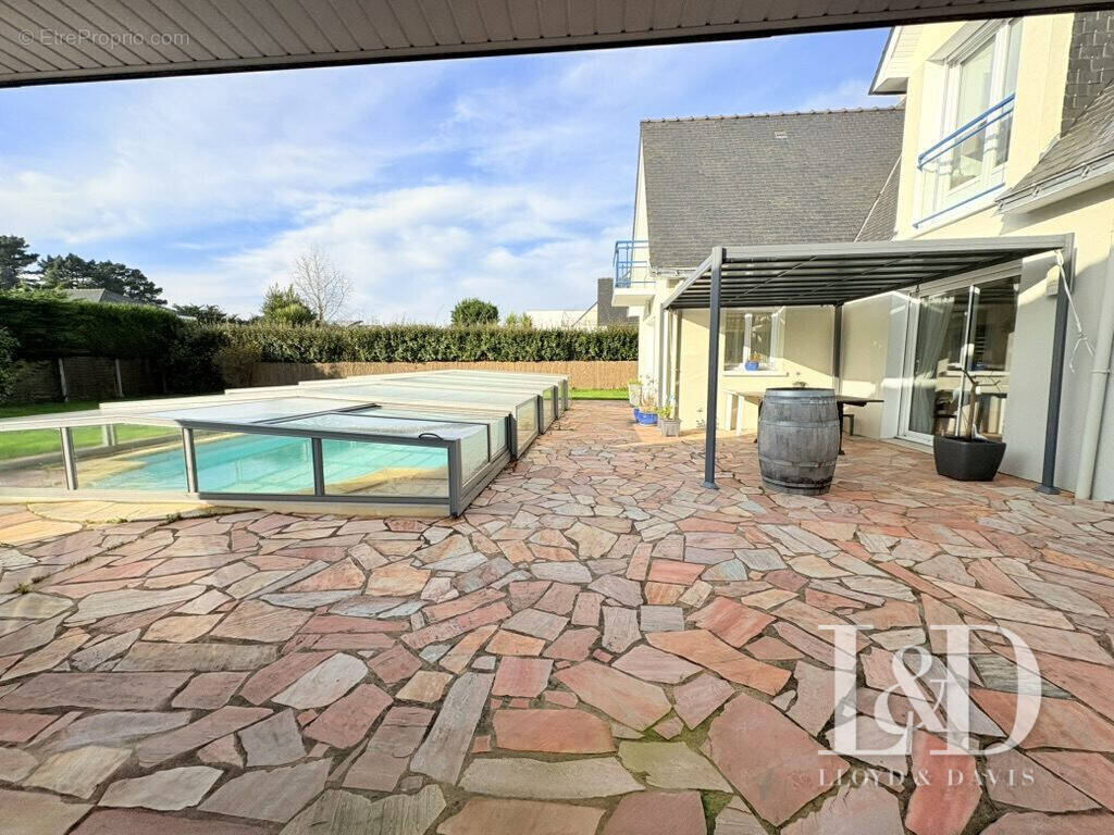 Piscine chauffée - Maison à LA BAULE-ESCOUBLAC