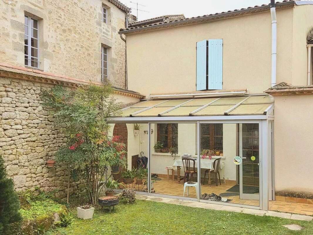 Maison à MONSEGUR