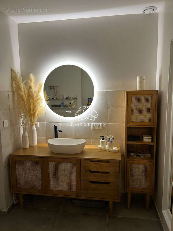 Appartement à LYON-1E