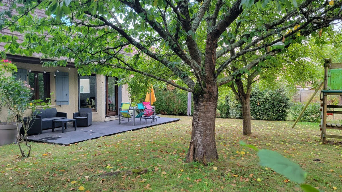 Maison à LA CHAPELLE-REANVILLE