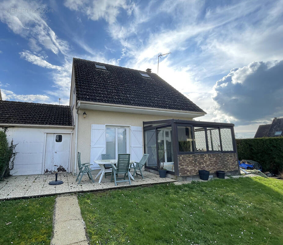 Maison à CREPY-EN-VALOIS