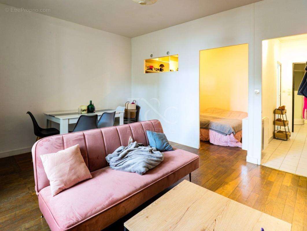 Appartement de type 2 de près de 42 m² - photo 2