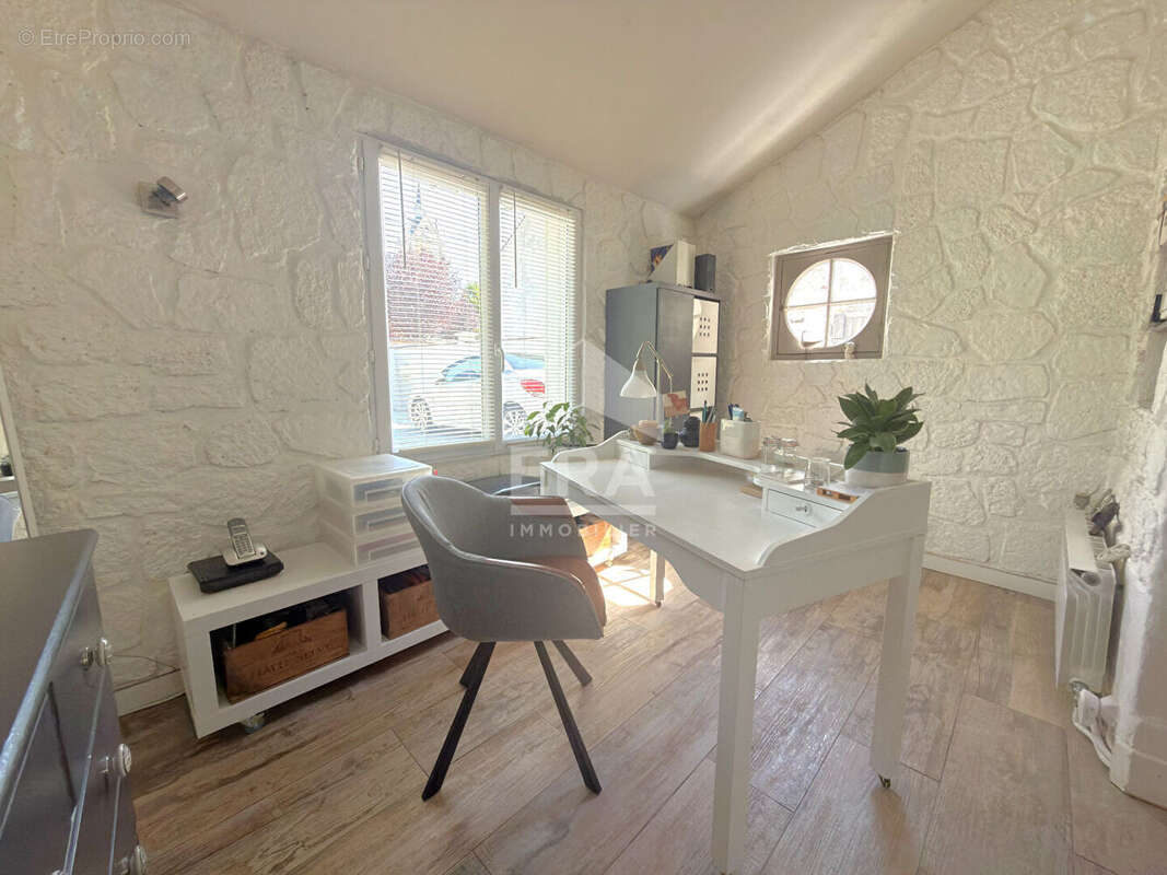 Maison à MORMANT