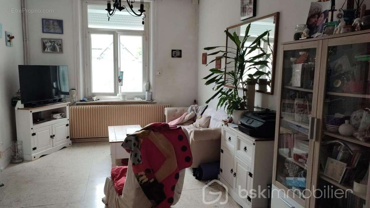 Maison à VILLERS-BRETONNEUX