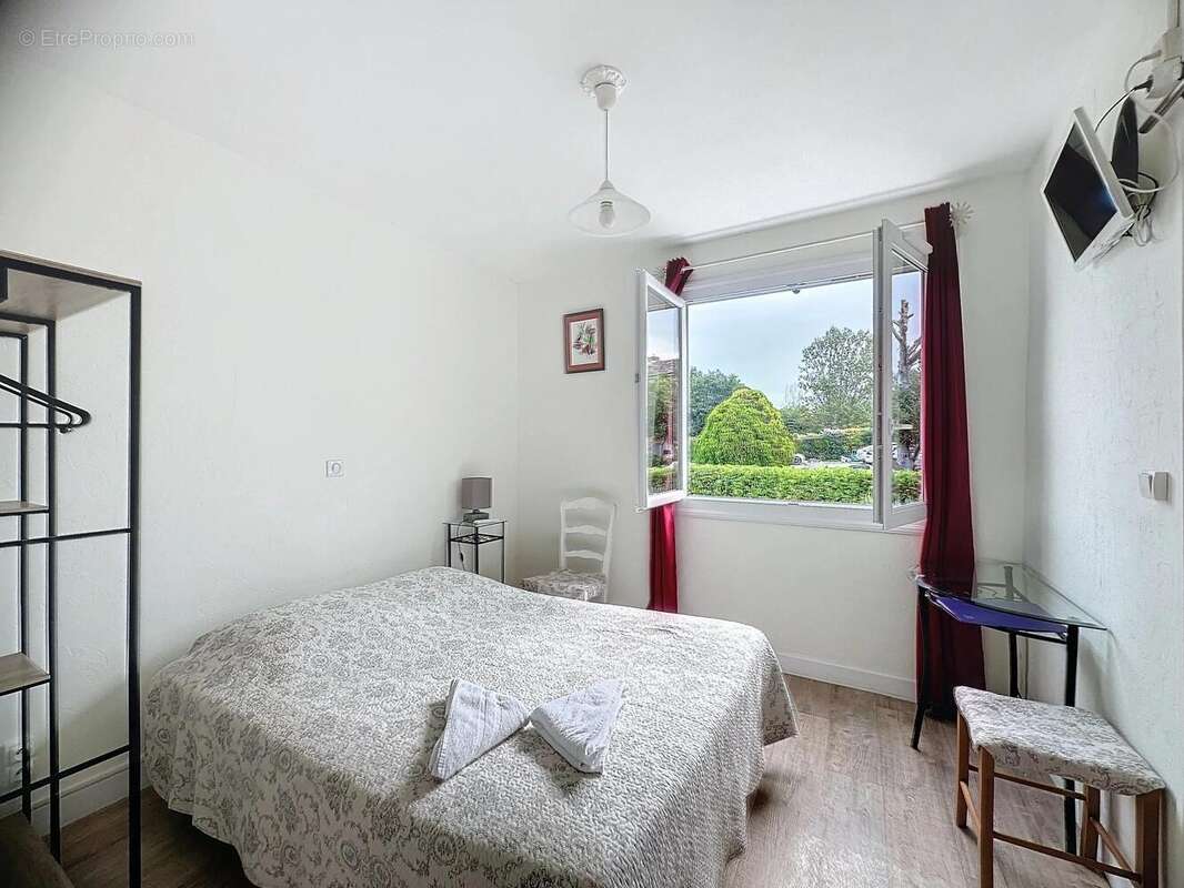 Photo 4 - Commerce à SAINT-PAUL-DE-LOUBRESSAC