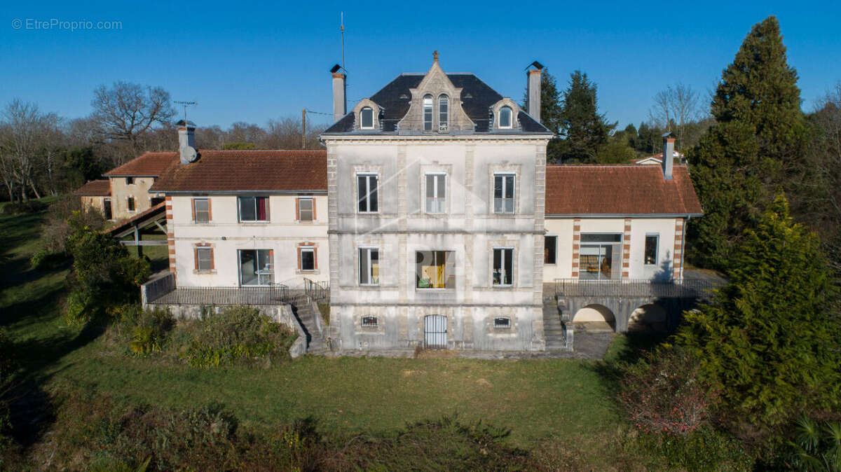 Maison de maître 285m² à peyrehorade - photo 2