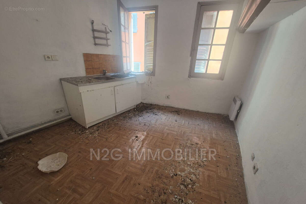 Appartement 7 pièces 58 m² à vendre à Grasse (06130) - photo 5
