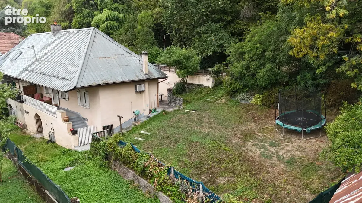 Maison mitoyenne avec terrain constructible   Saint-Sigismond, Albertville - photo 1
