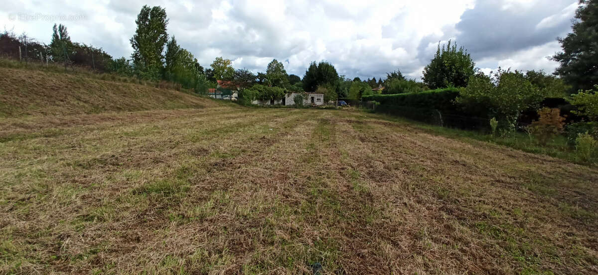 Terrain à VILLENEUVE-SUR-LOT