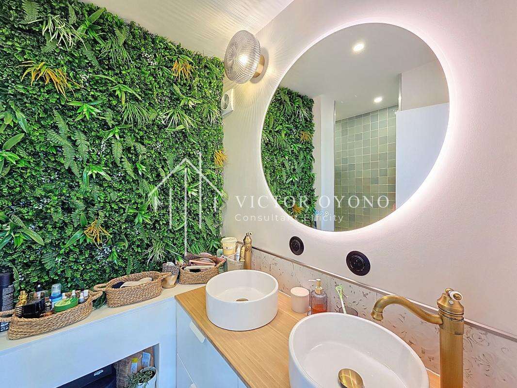 Appartement à SAINT-CYR-SUR-LOIRE