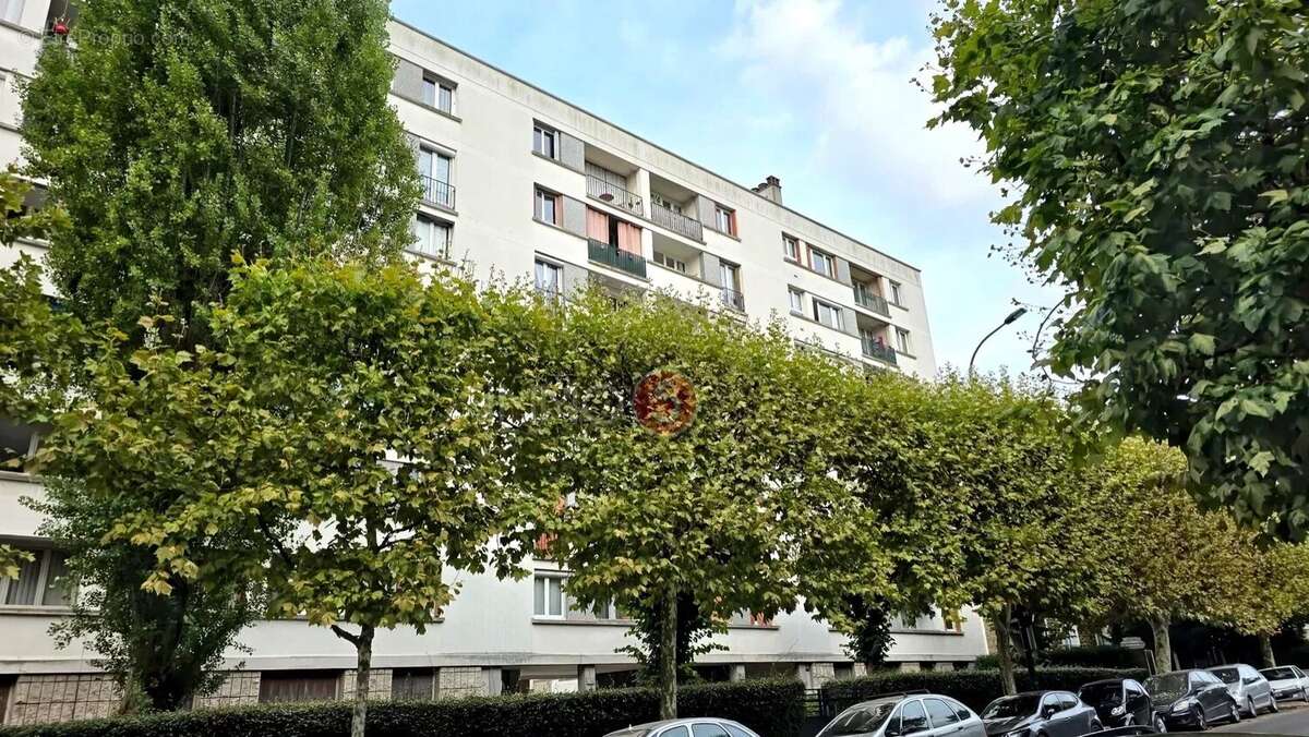 Appartement à LE RAINCY