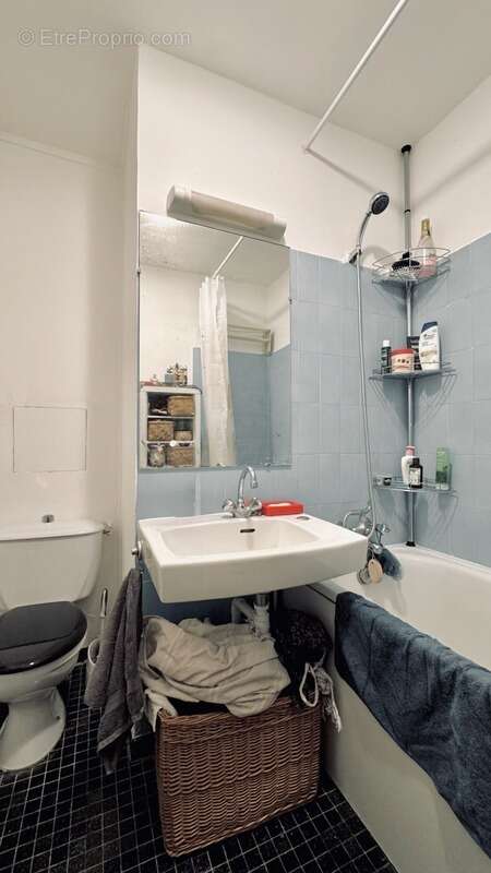 Appartement à PARIS-20E