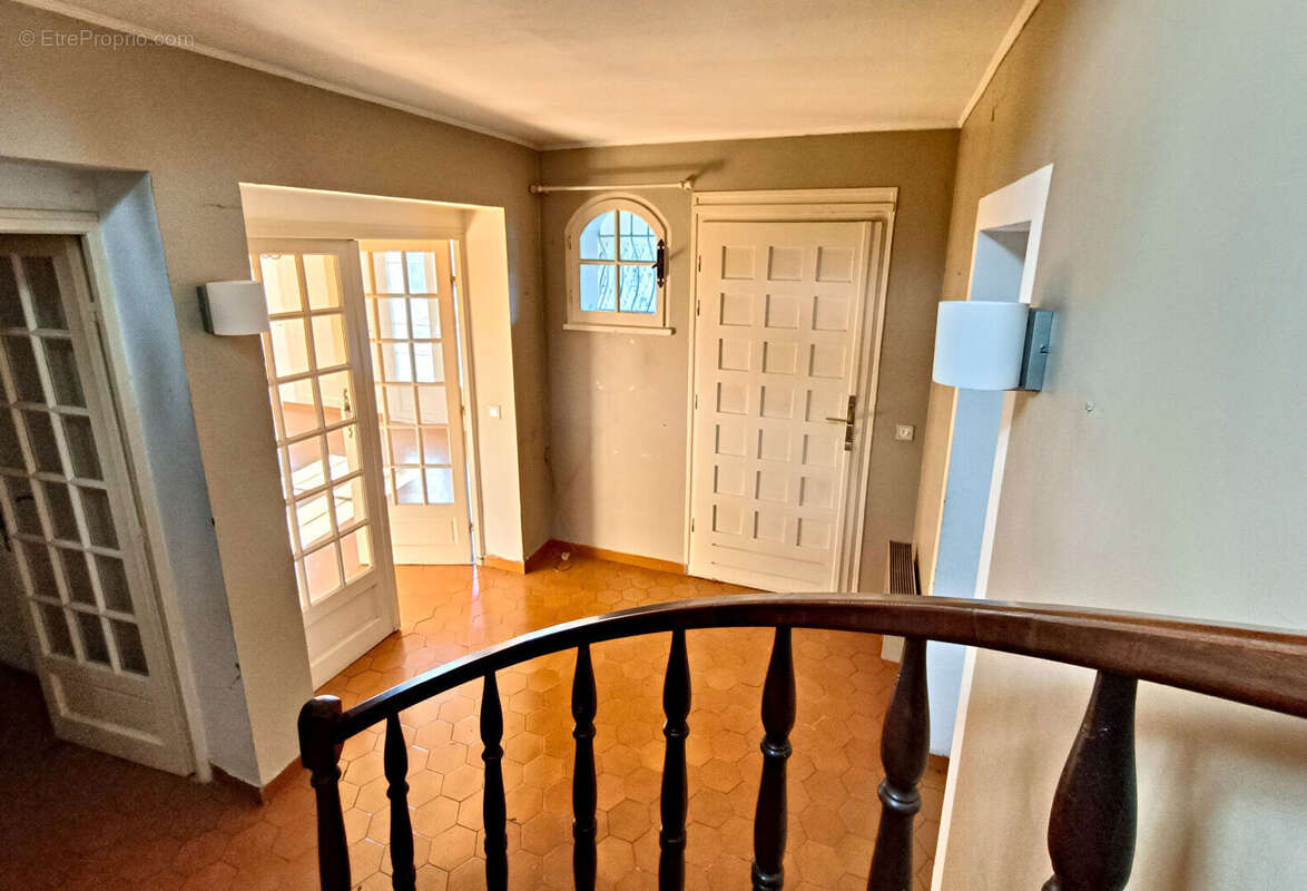 Appartement à LANCON-PROVENCE