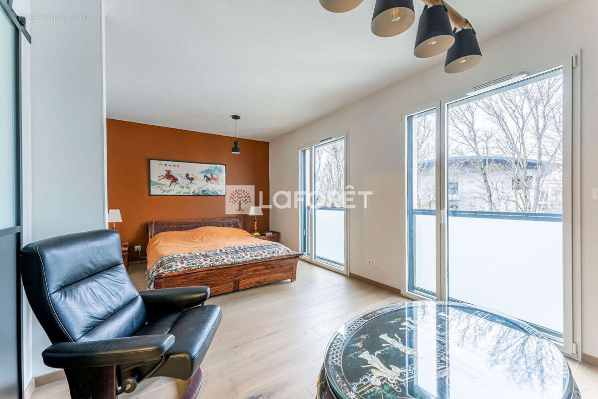 Appartement à SAINTE-FOY-LES-LYON