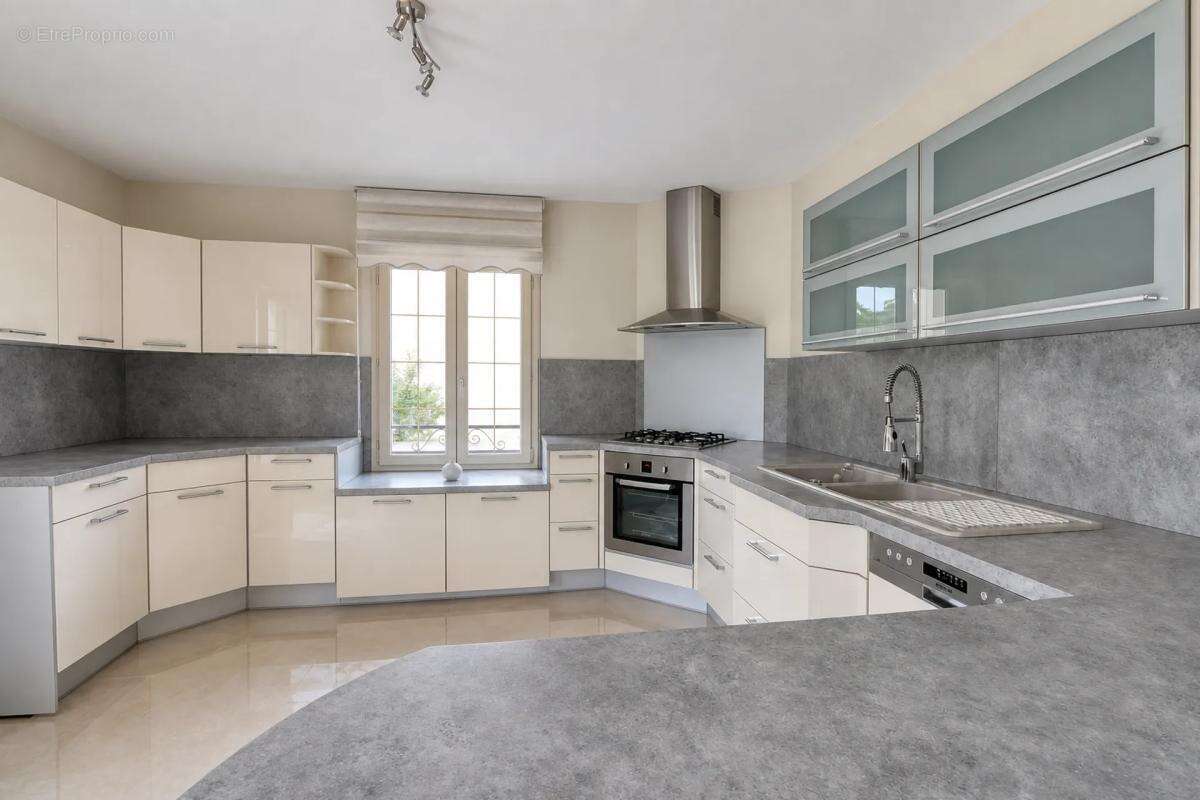 Maison à SEZANNE