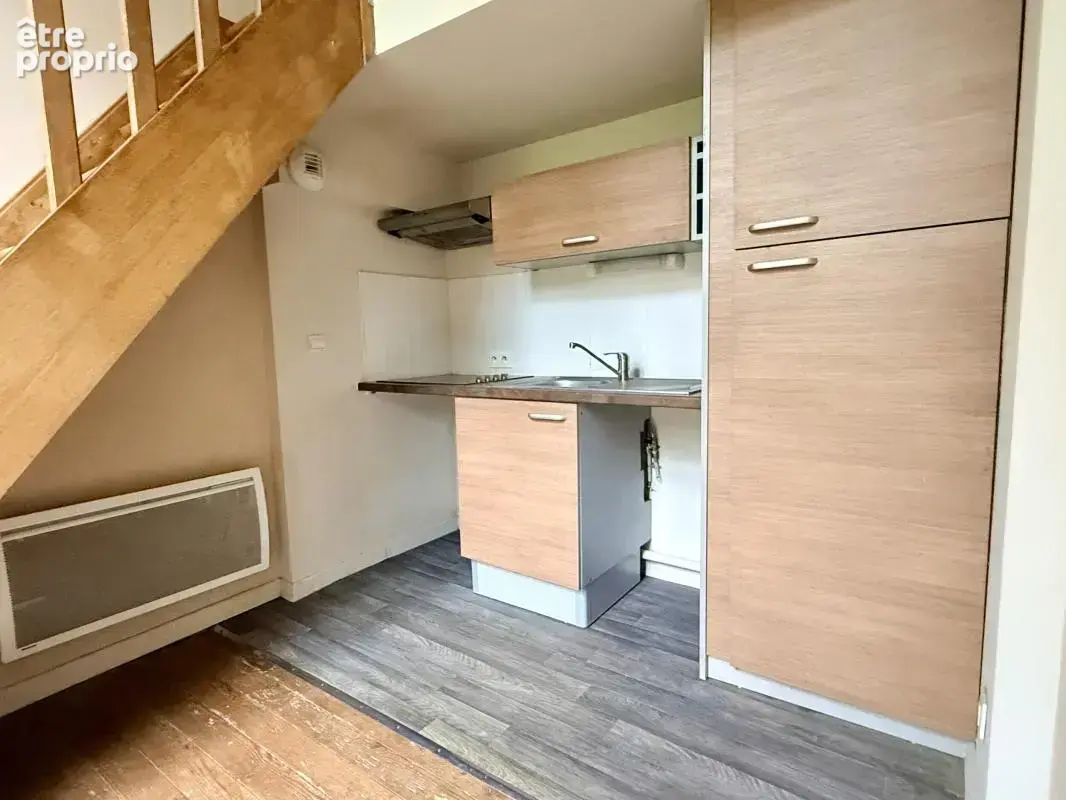 Appartement de charme T2 de 54 m² au sein d’un immeuble historique - photo 3