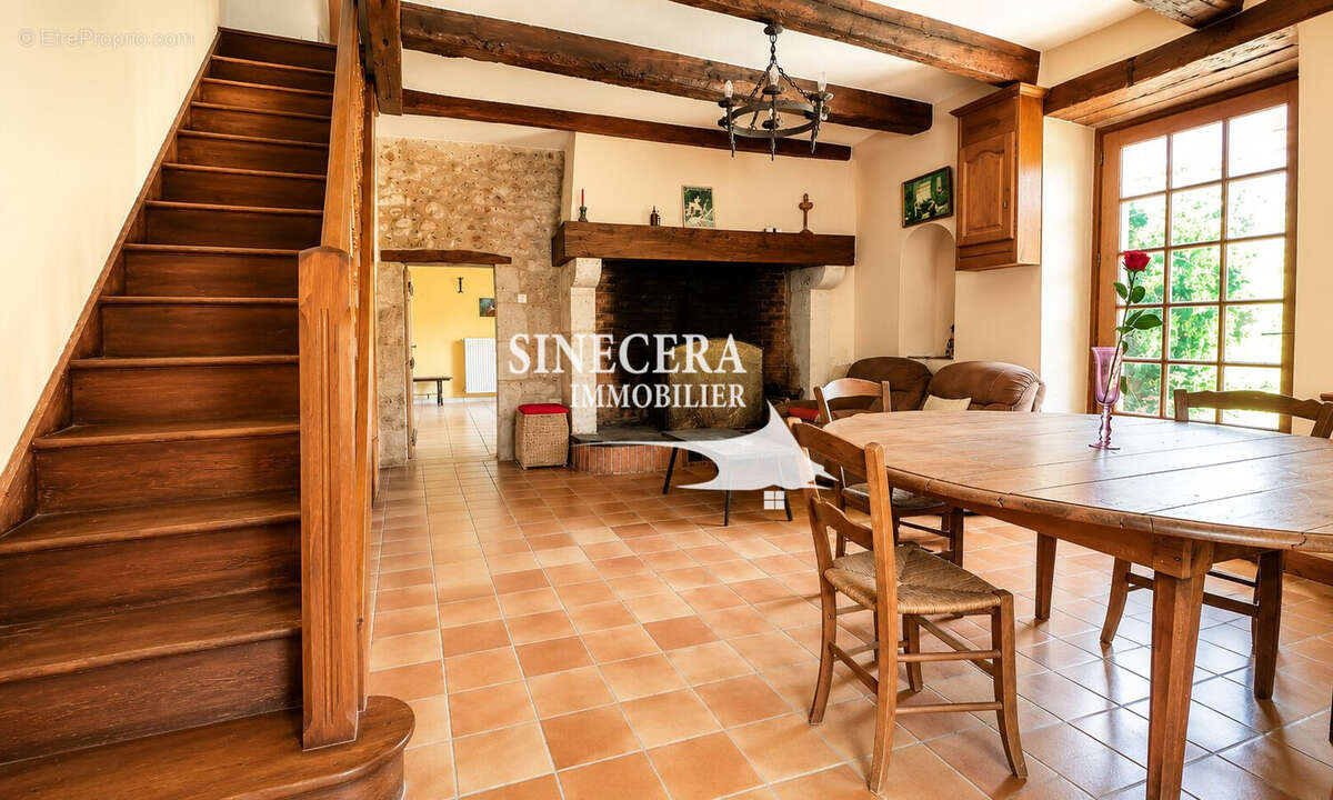 Maison à RIBERAC