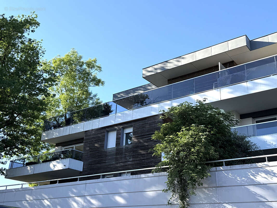 Appartement à VETRAZ-MONTHOUX