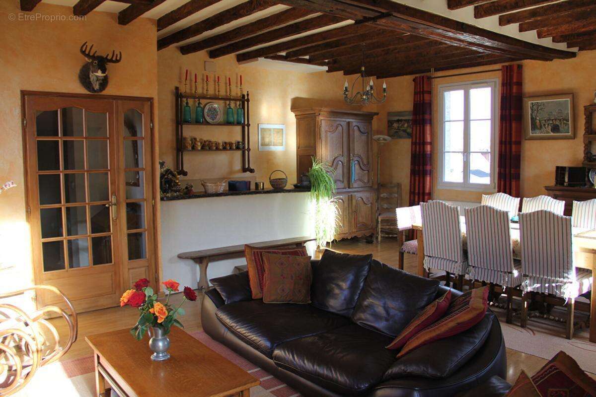 Maison à VILLERS-COTTERETS