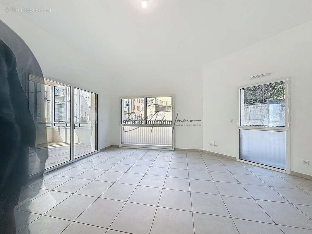 Appartement à BOURGOIN-JALLIEU