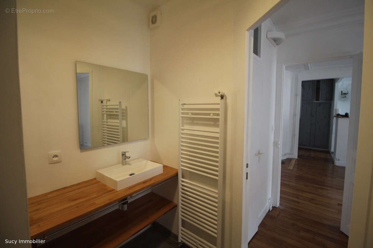 Appartement à ASNIERES-SUR-SEINE