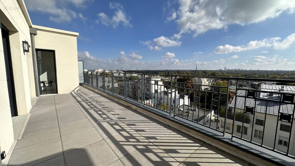 Appartement à SURESNES