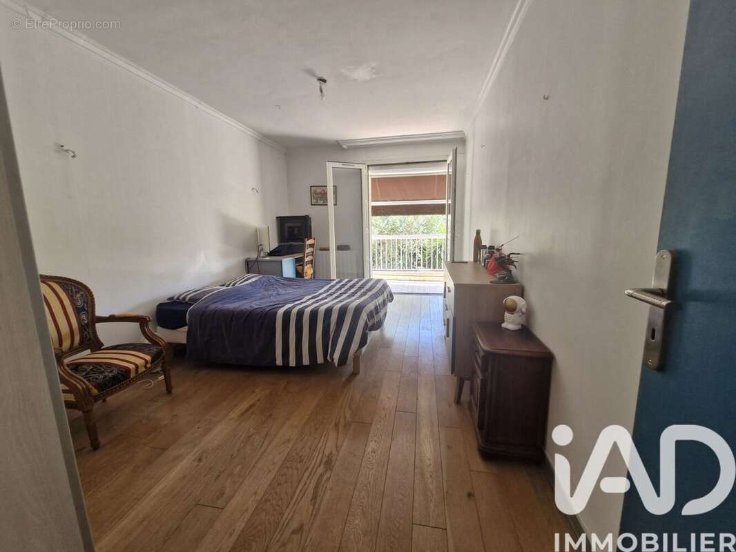Maison 146 m² à La Garde  - photo 8