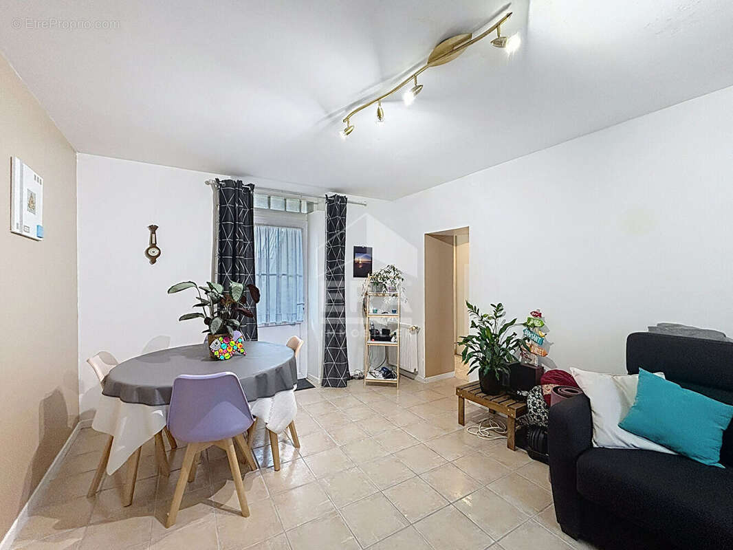 Appartement à BELLOY-EN-FRANCE