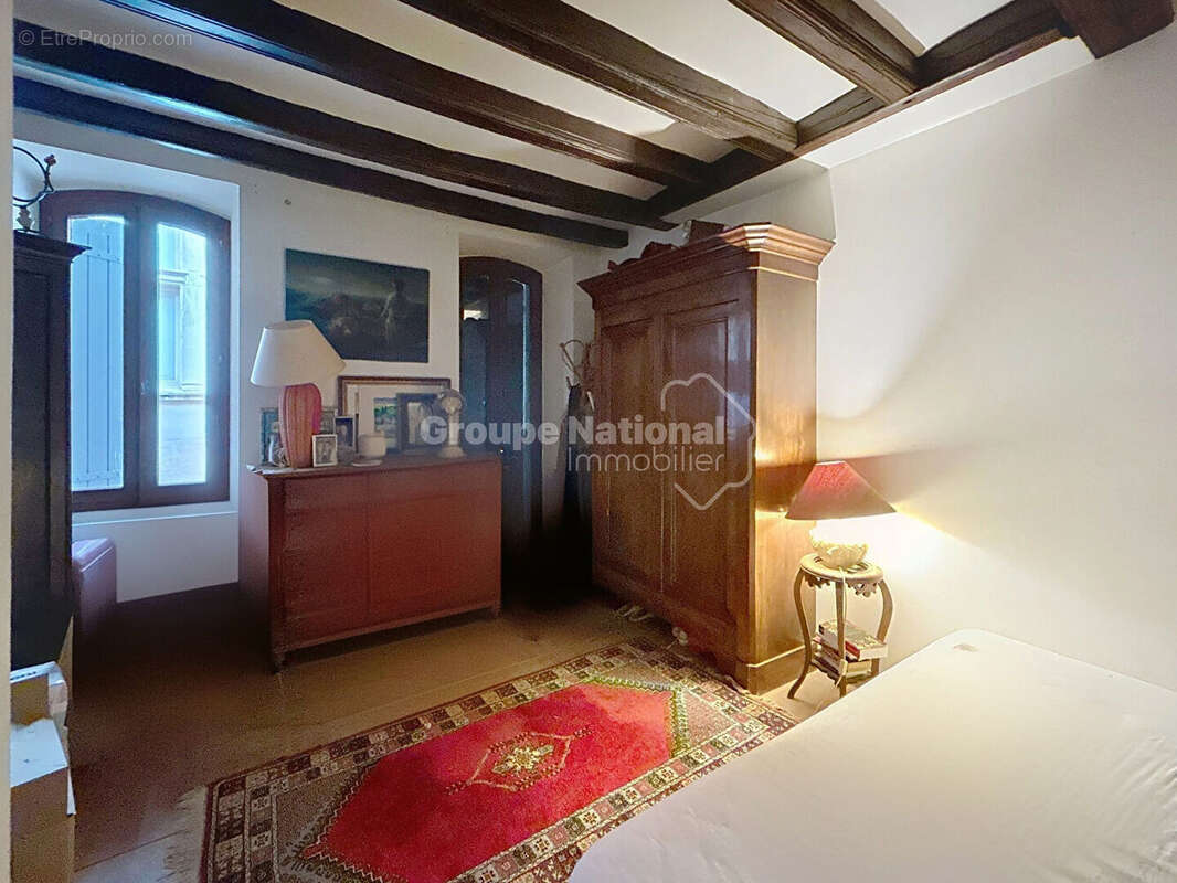 Appartement à L'ISLE-SUR-LA-SORGUE