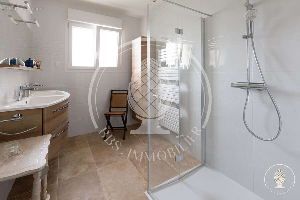 Maison à SAINT-XANDRE