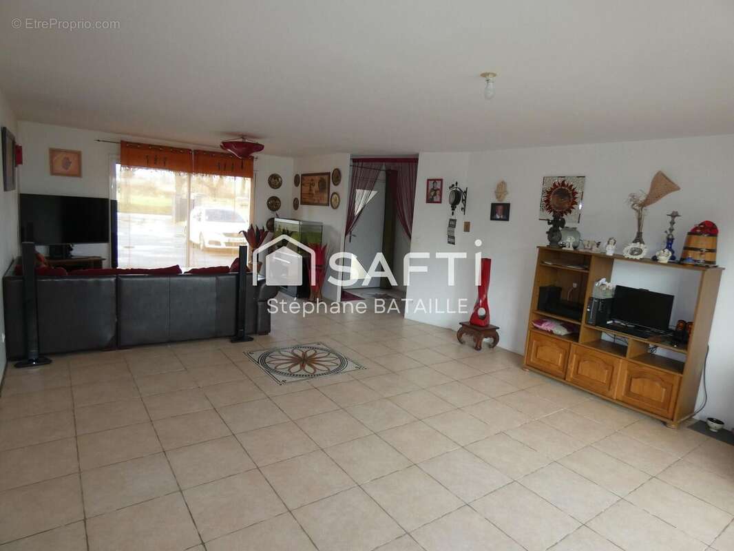 Photo 4 - Maison à ANGLIERS