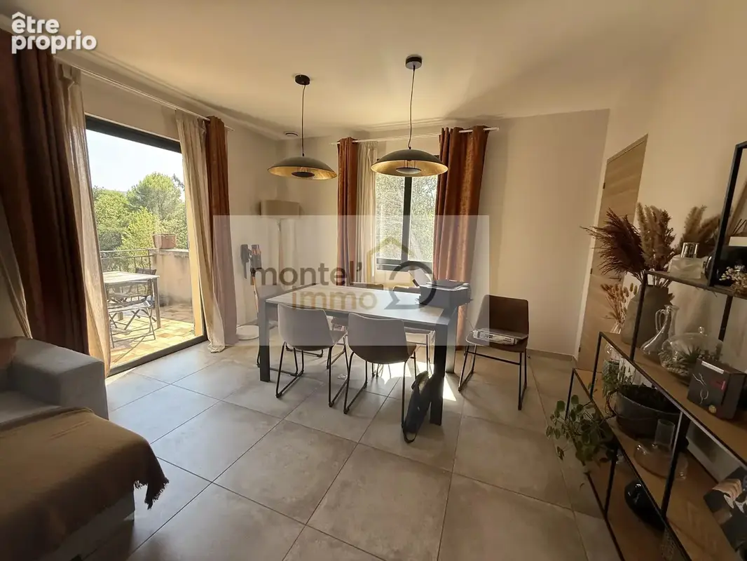 Photo Maison à Valaurie au prix de 350 000€
