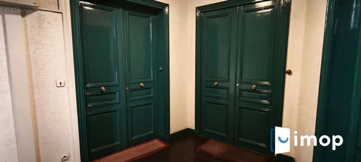 Appartement à PARIS-20E