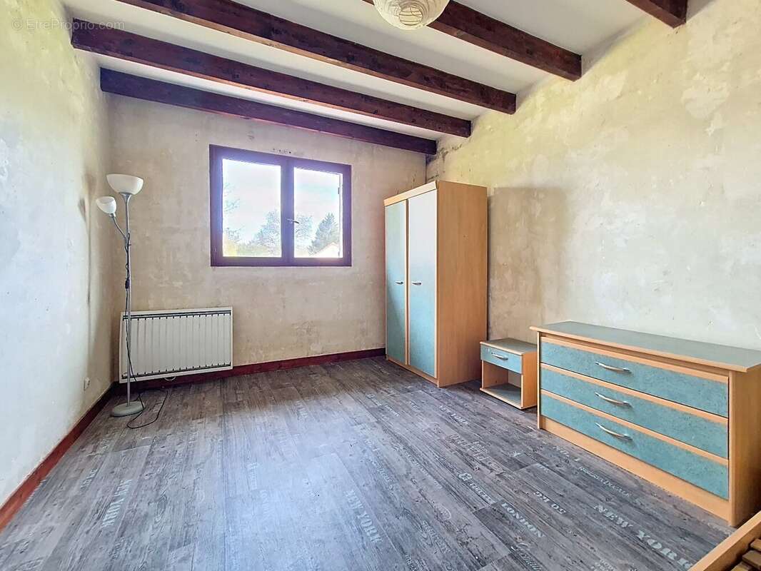 Maison à NOGENT-SUR-VERNISSON