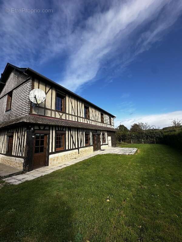 Maison à CONDE-SUR-RISLE