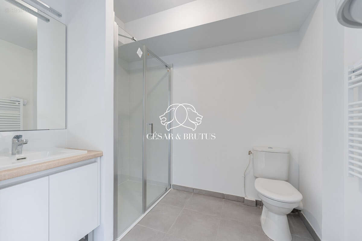 Appartement à LYON-8E