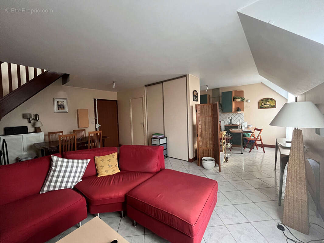 Appartement DUPLEX 2 pièces à vendre au centre-ville de Longjumeau  UNE VISITE S'IMPOSE - photo 2