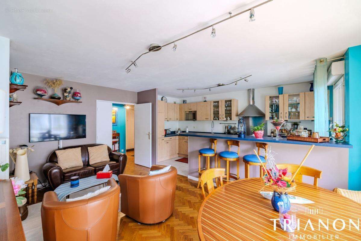 Appartement à CARRIERES-SOUS-POISSY