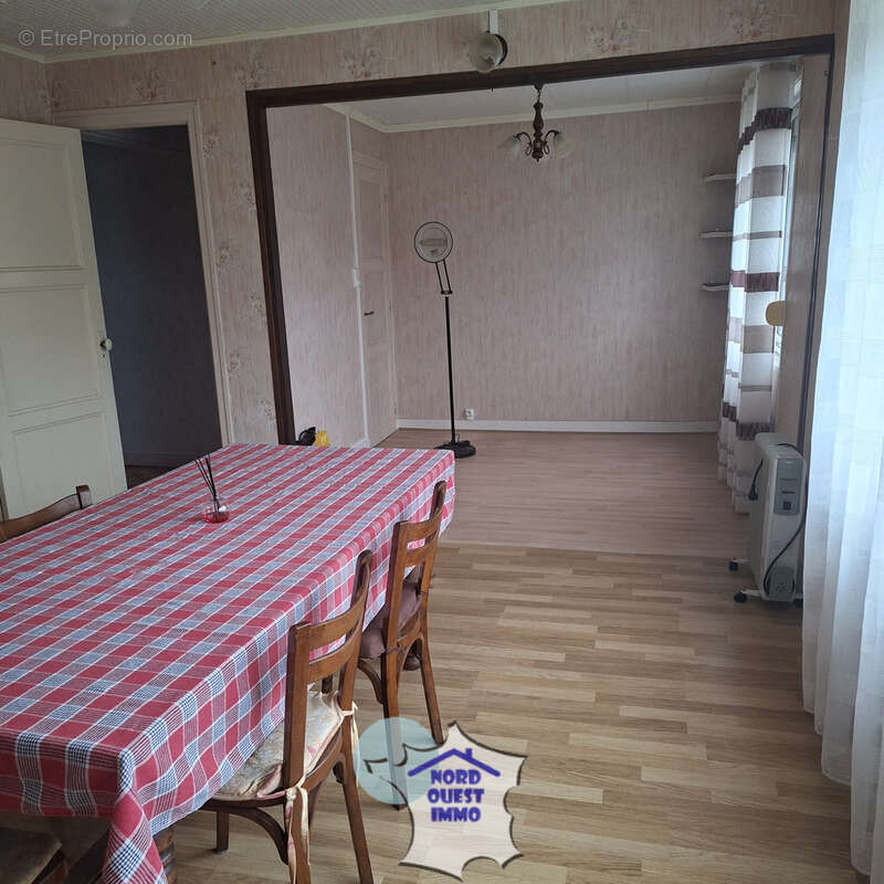 Maison à PASSAIS