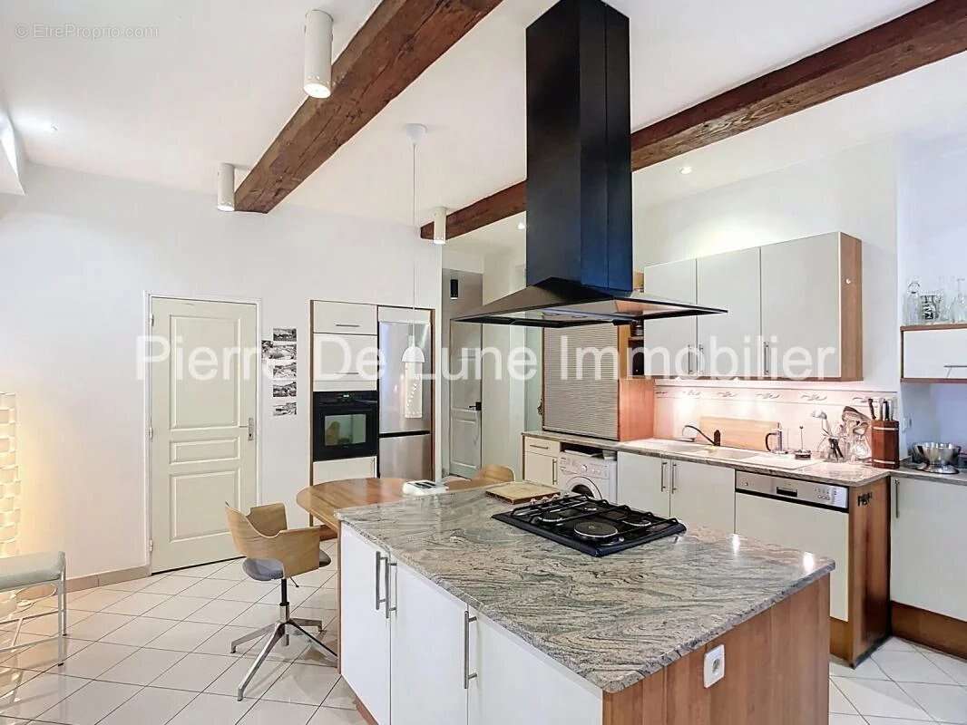 Appartement à LYON-1E